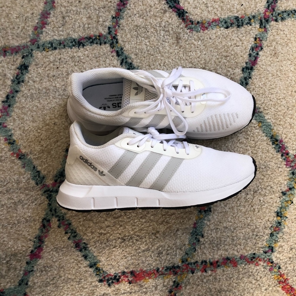 Adidas Swift Run RF